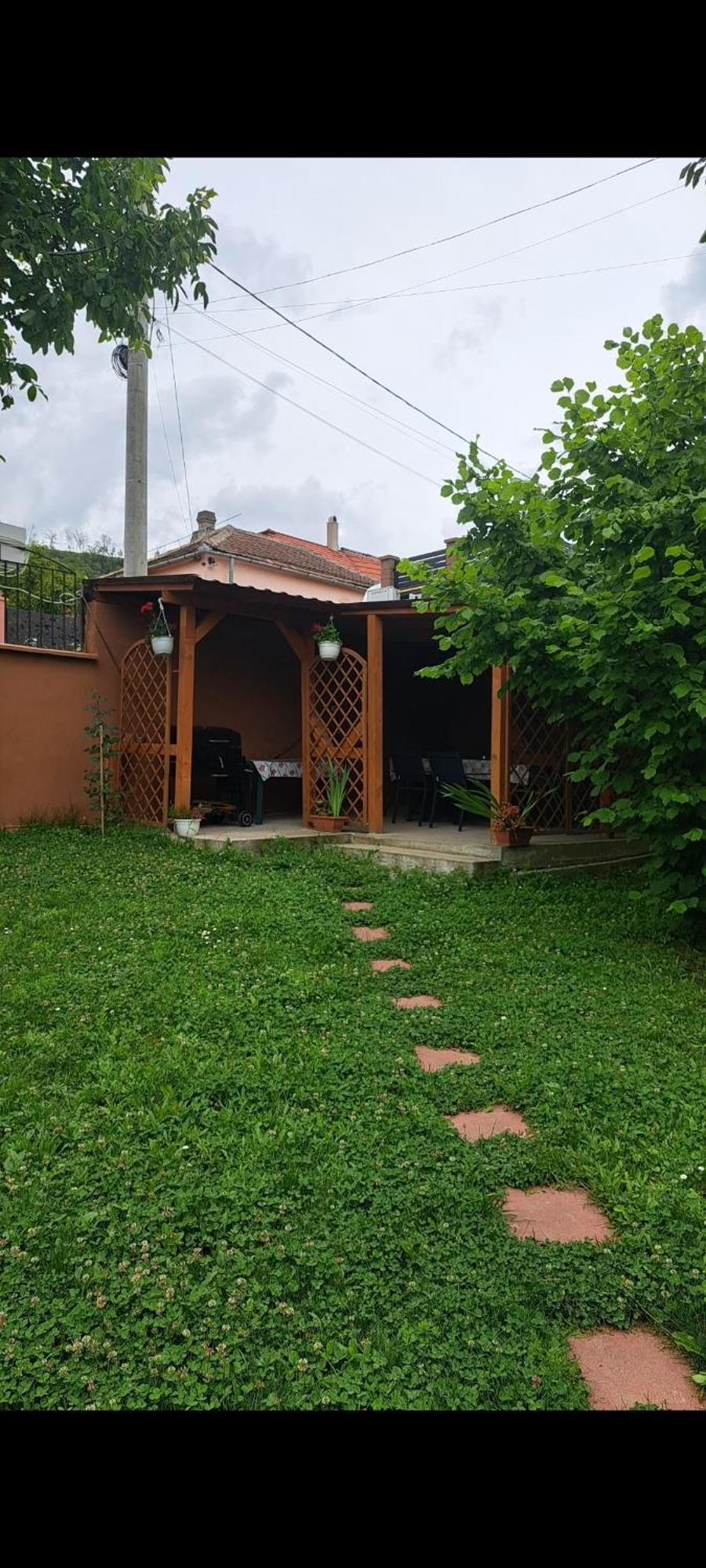 Casa Liana Hotel Орадеа Екстериор снимка